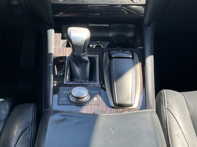 Used 2014 Lexus LS 460 w/ Comfort Package RWD image 17