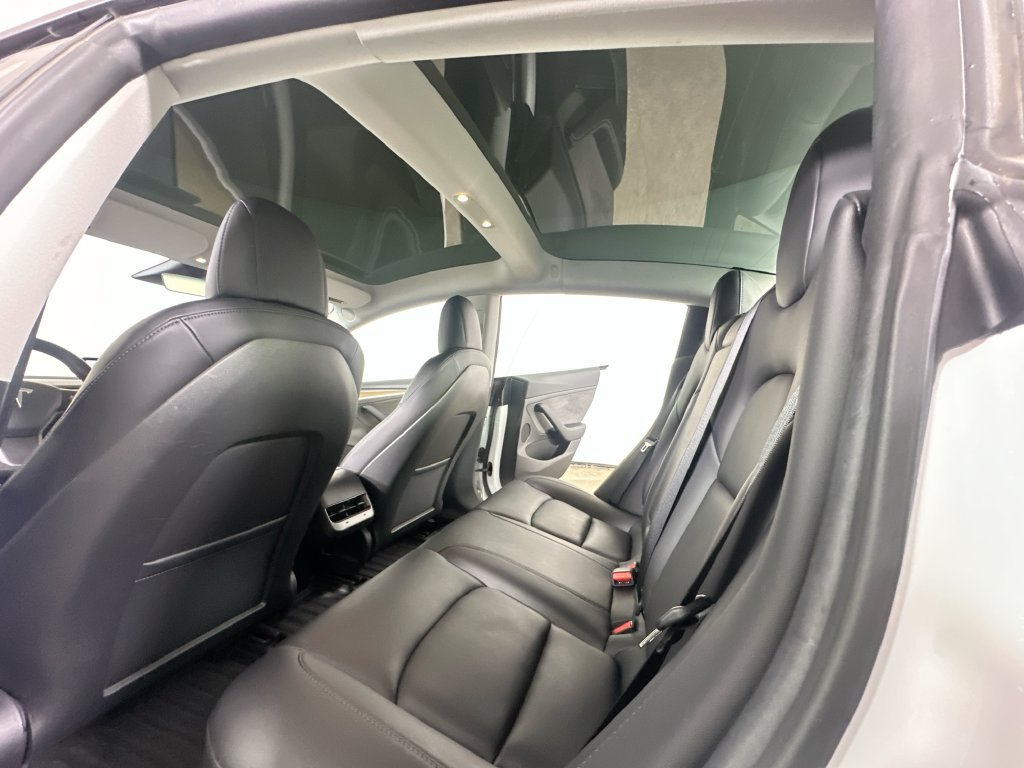 Used 2021 Tesla Model 3 Standard Range Plus RWD image 15