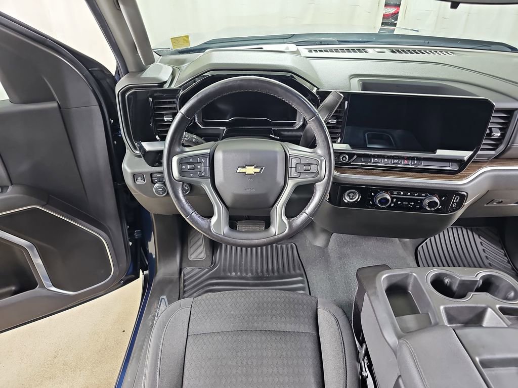 Certified 2022 Chevrolet Silverado 1500 LT image 19