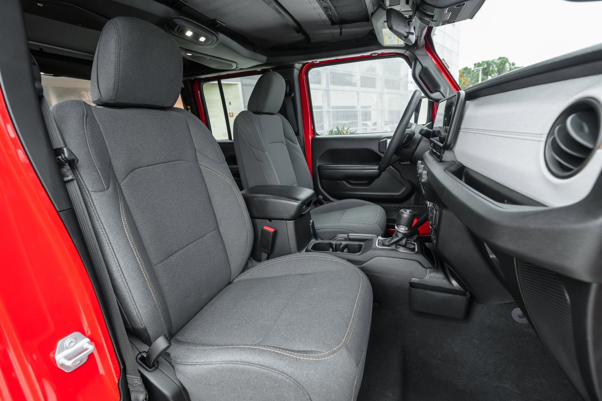 Used 2024 Jeep Wrangler Willys image 41