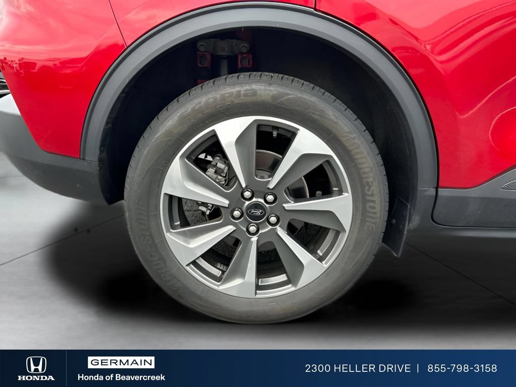 Used 2023 Ford Escape Platinum AWD/4WD image 30