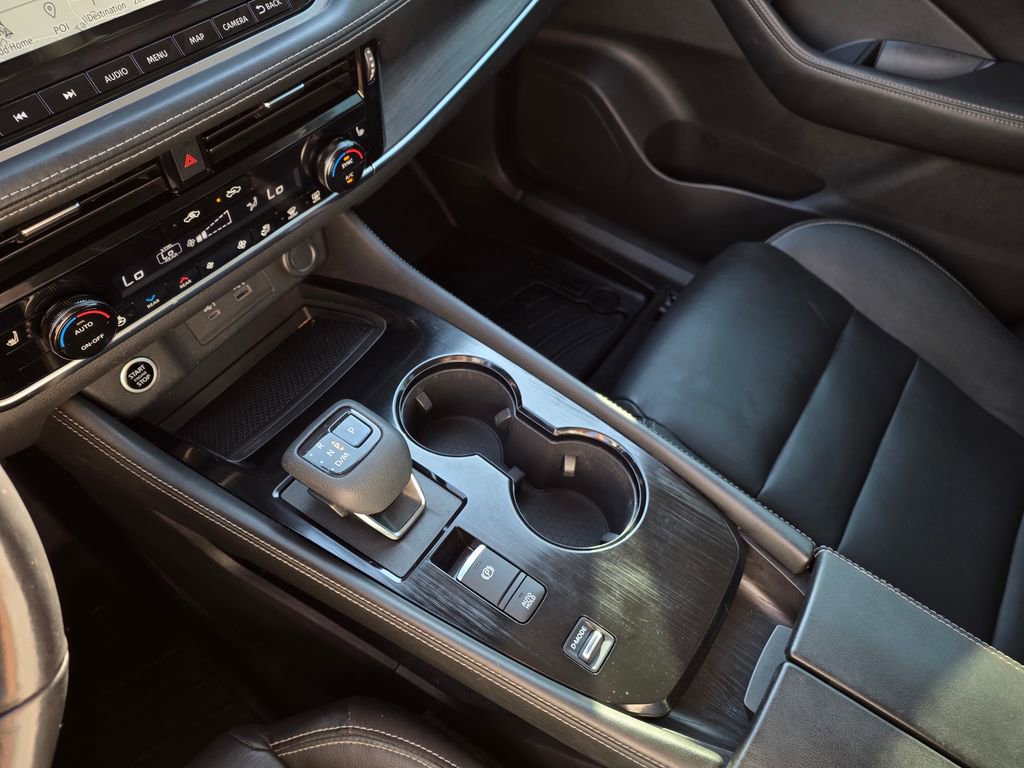 Used 2021 Nissan Rogue SL w/ Premium Package image 20