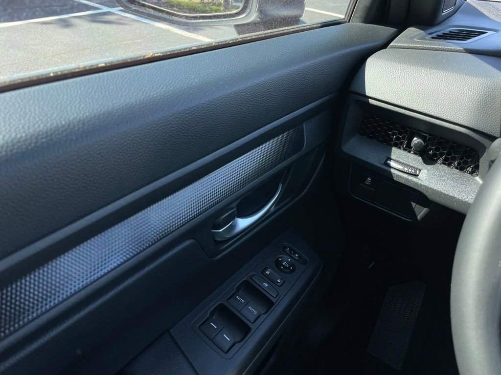 Used 2025 Honda CR-V Sport image 22