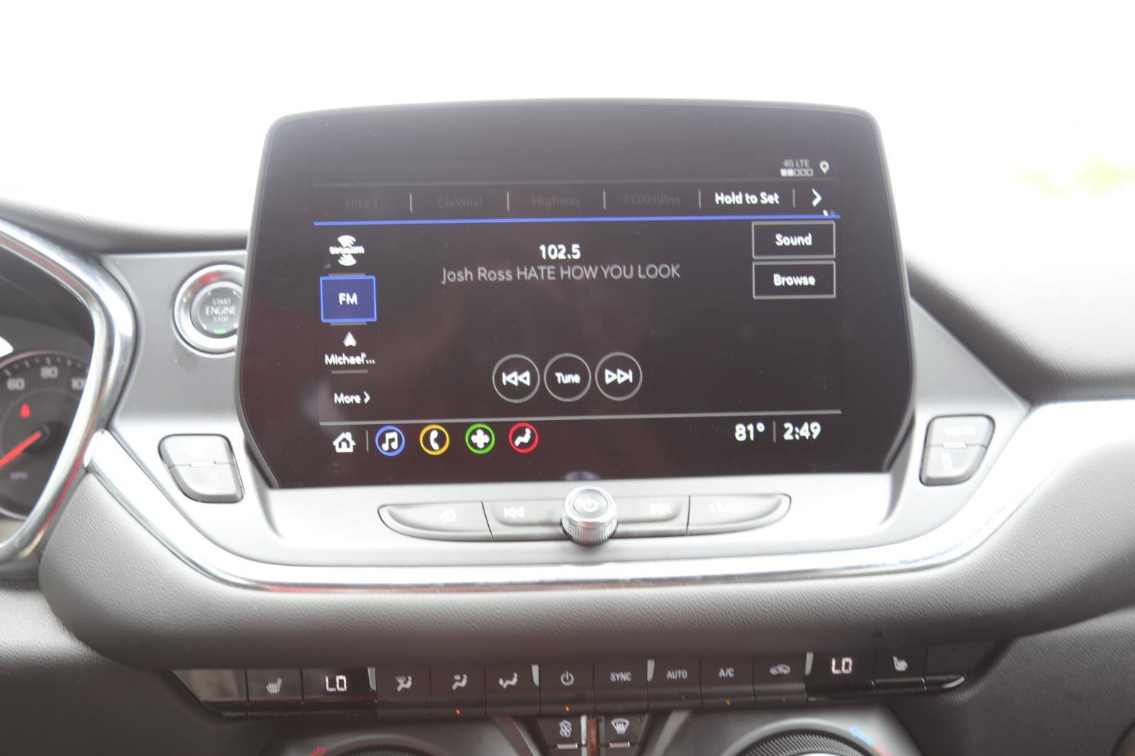 Used 2025 Chevrolet Blazer LT image 12