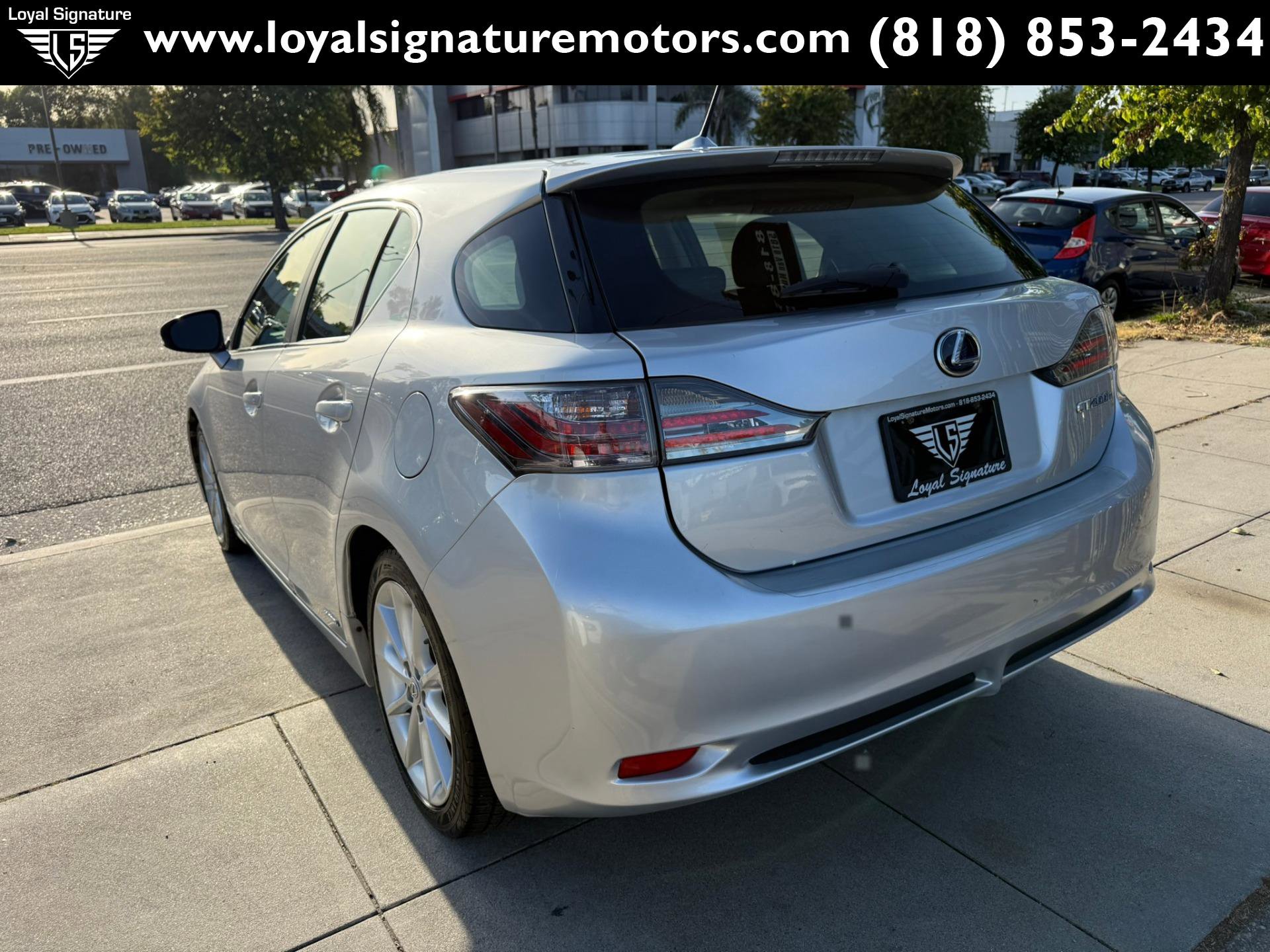Used 2013 Lexus CT 200h FWD image 5