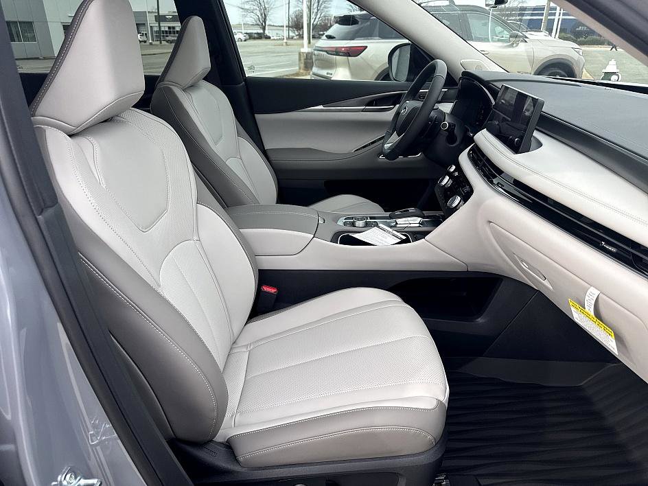 New 2026 INFINITI QX60 Luxe image 21