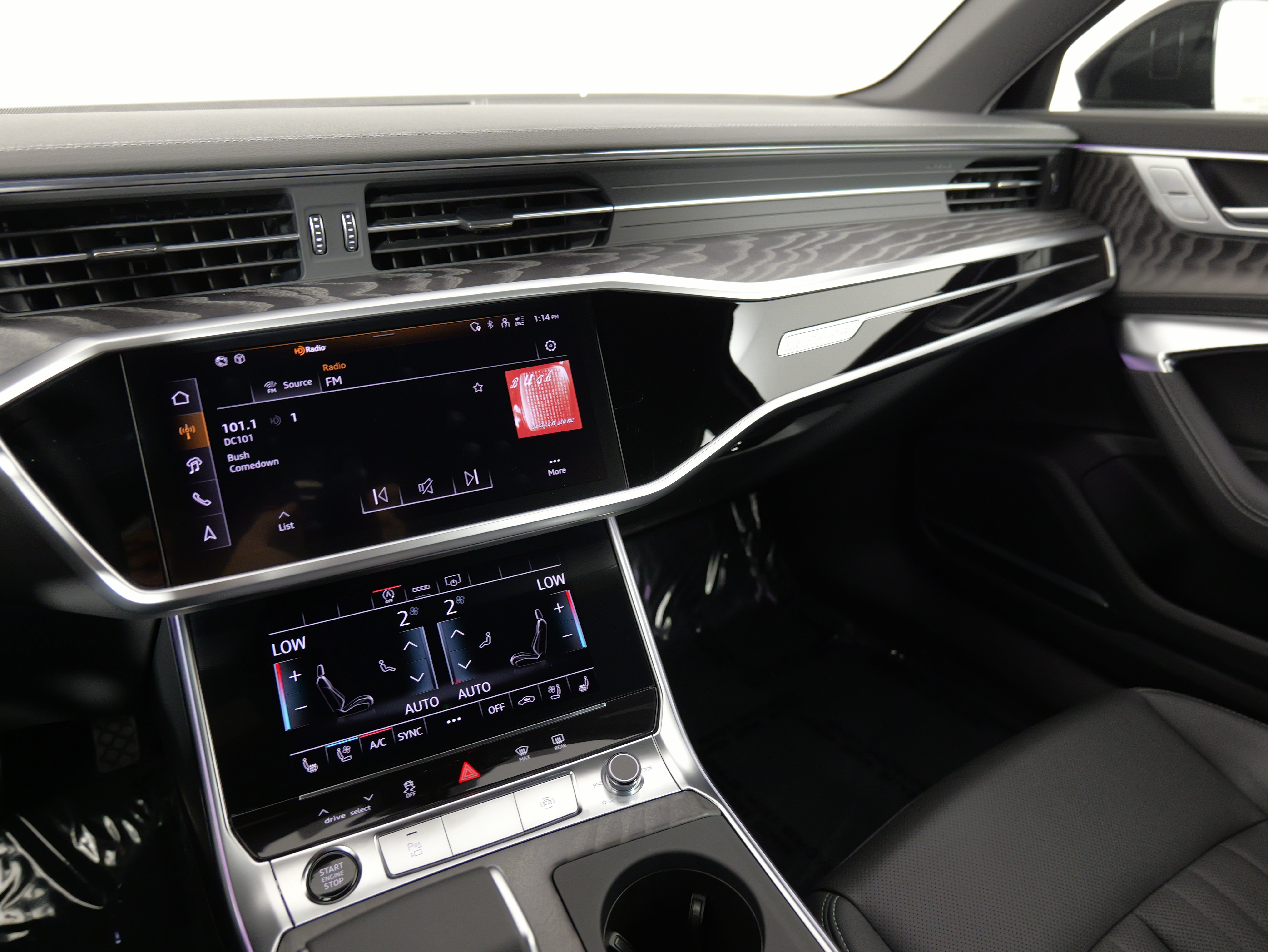 Used 2025 Audi A6 Premium Plus w/ Premium Plus Package AWD/4WD image 47