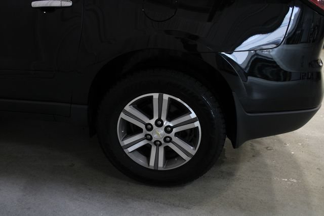 Used 2017 Chevrolet Traverse LT FWD image 28