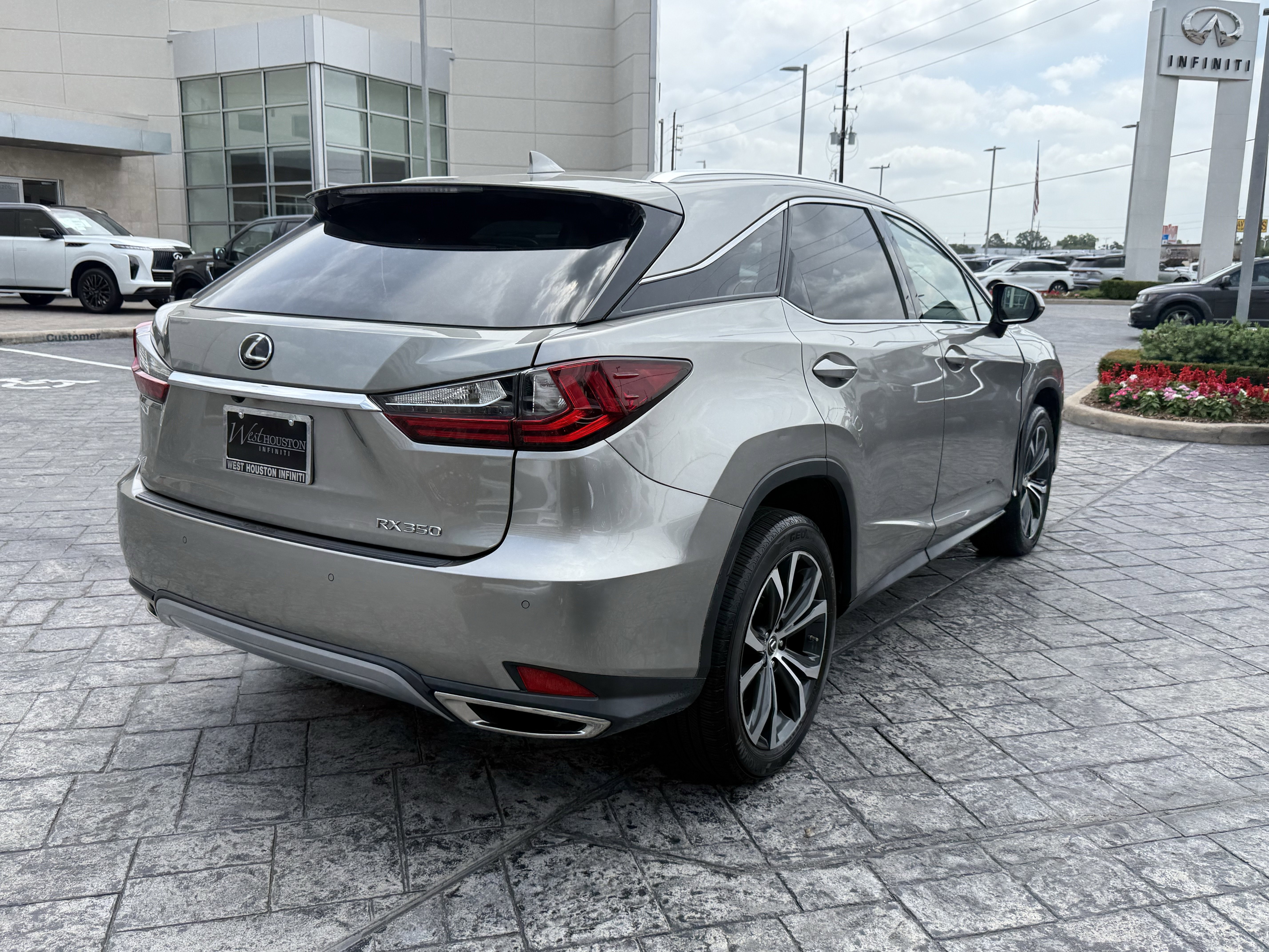 Used 2022 Lexus RX 350 FWD w/ Premium Package image 7
