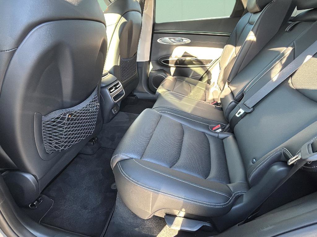 Certified 2026 Genesis GV70 2.5T image 20