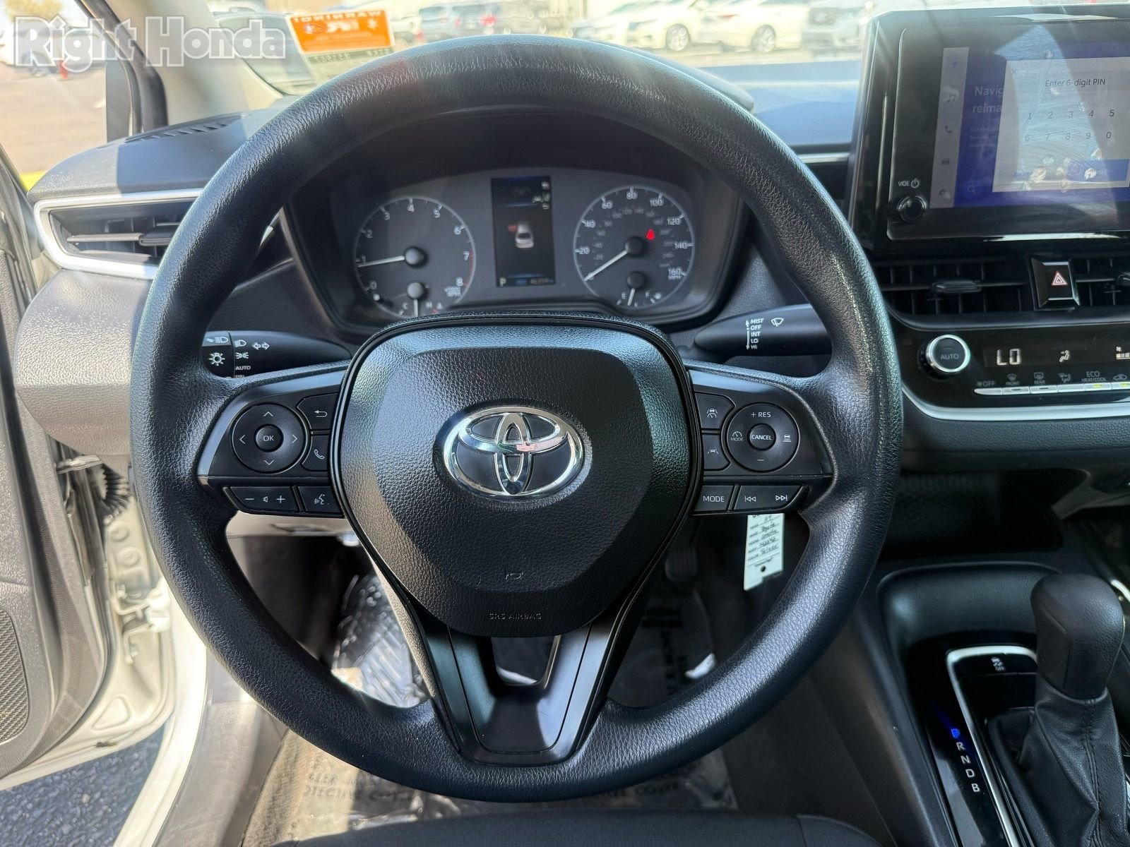 Used 2024 Toyota Corolla LE FWD image 16