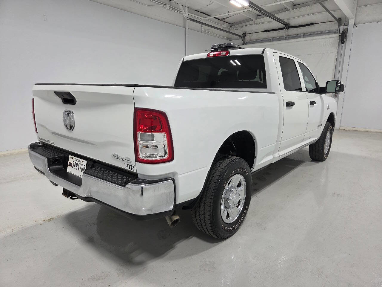 Used 2022 RAM 2500 Tradesman w/ Chrome Appearance Group image 8