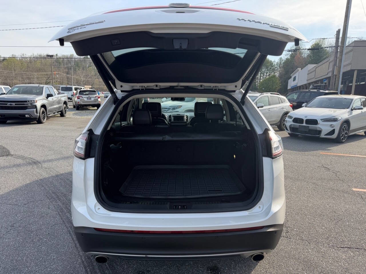 Used 2015 Ford Edge Titanium w/ Equipment Group 302A FWD image 21