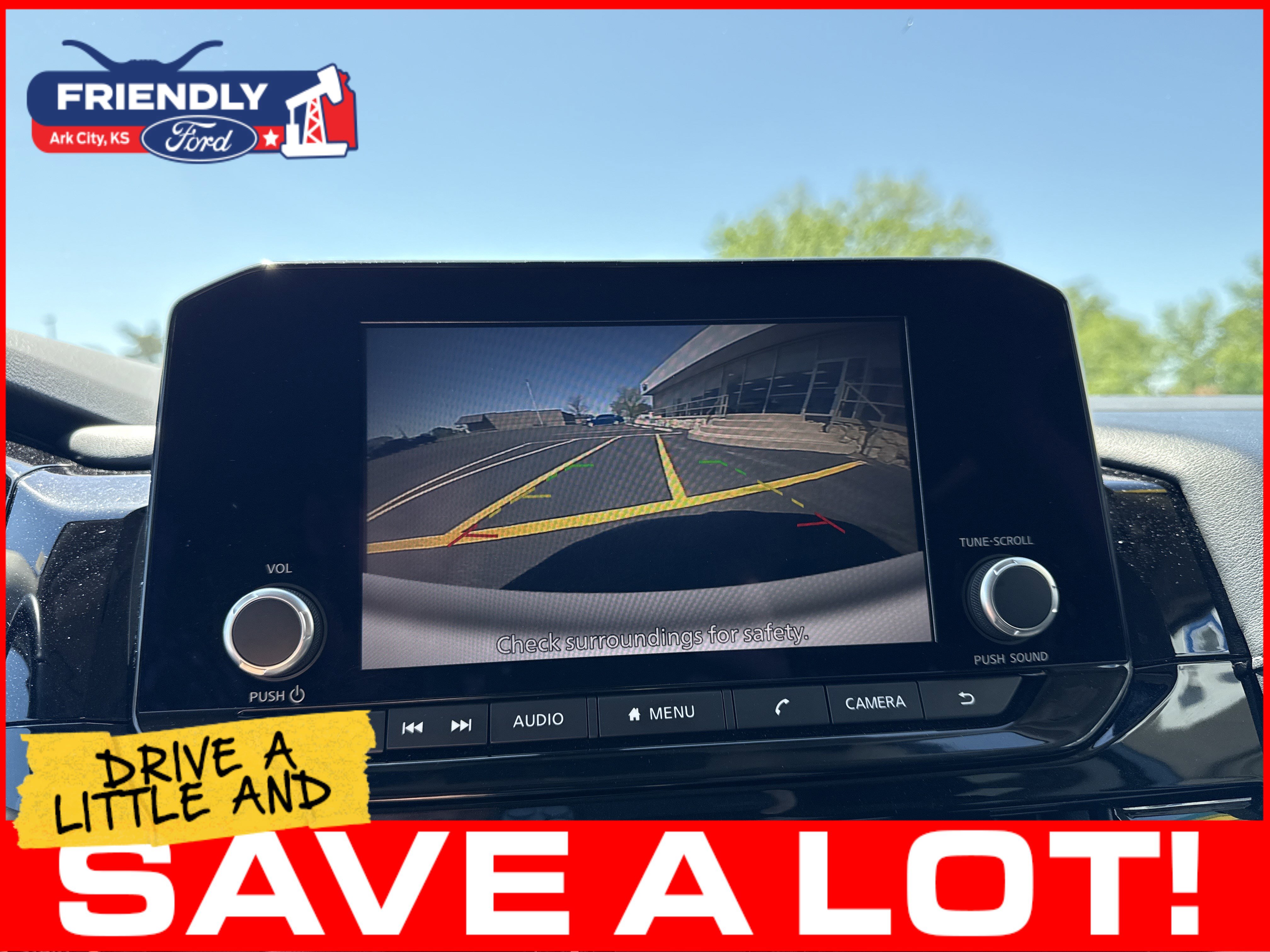 Used 2024 Nissan Pathfinder SV FWD image 39