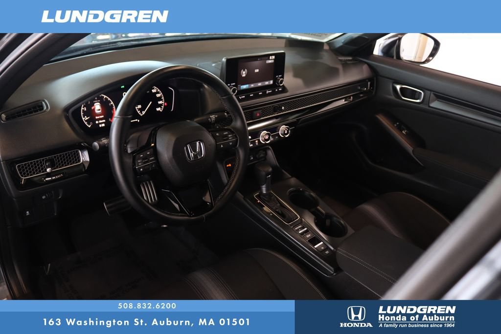 Used 2025 Honda Civic Sport image 8