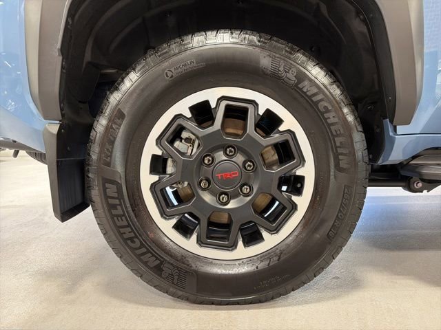 Used 2025 Toyota 4Runner TRD Off-Road Premium image 38