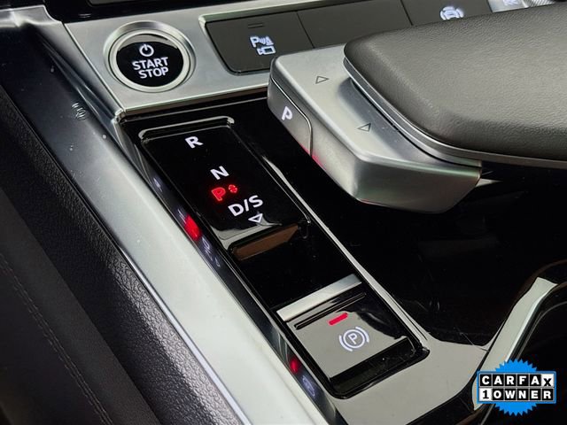 Used 2022 Audi e-tron Premium w/ Convenience Plus Package image 17
