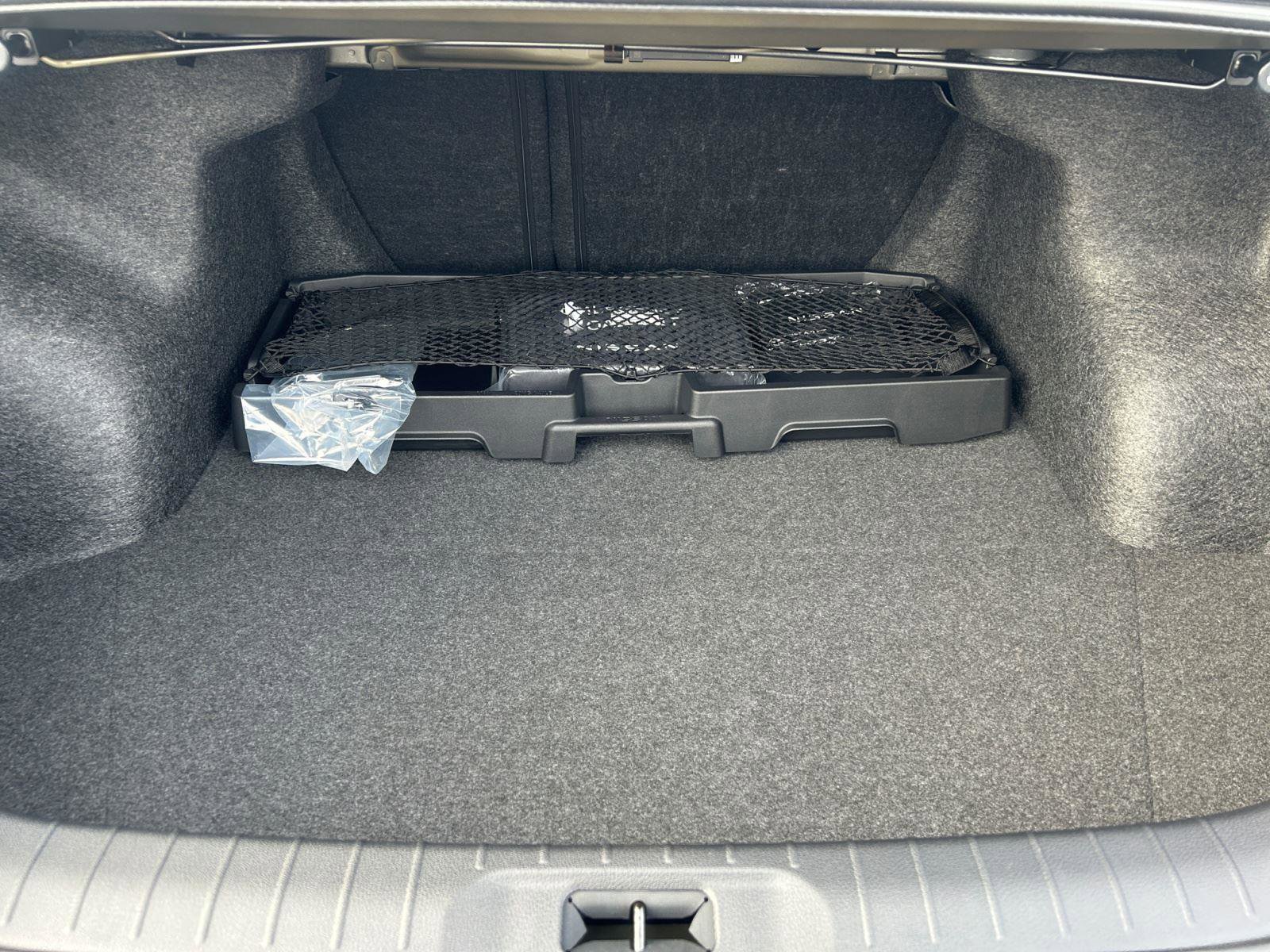 Used 2024 Nissan Altima 2.5 SV w/ SV Premium Package image 19