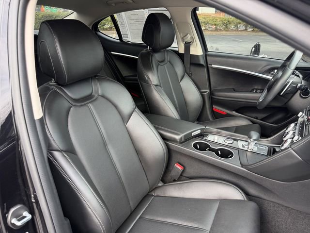 Used 2023 Genesis G70 2.0T RWD image 36