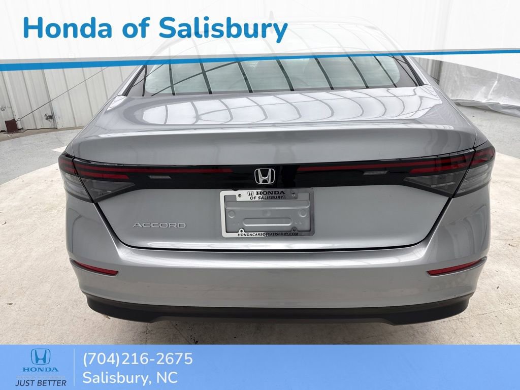 Certified 2023 Honda Accord LX image 7