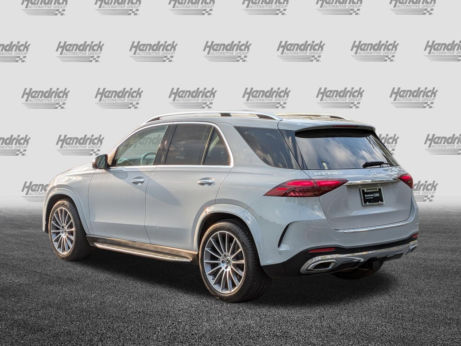 Certified 2024 Mercedes-Benz GLE 350 4MATIC w/ AMG Line Exterior image 8