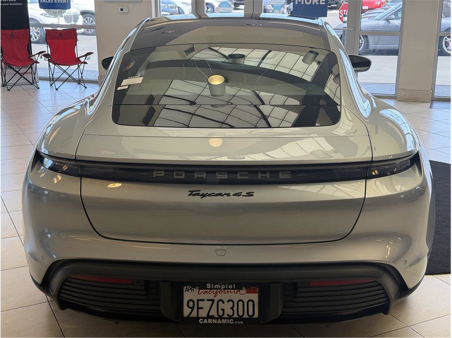 Used 2023 Porsche Taycan 4S w/ Premium Package AWD/4WD image 6