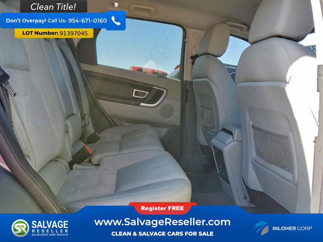 Used 2016 Land Rover Discovery Sport SE image 15