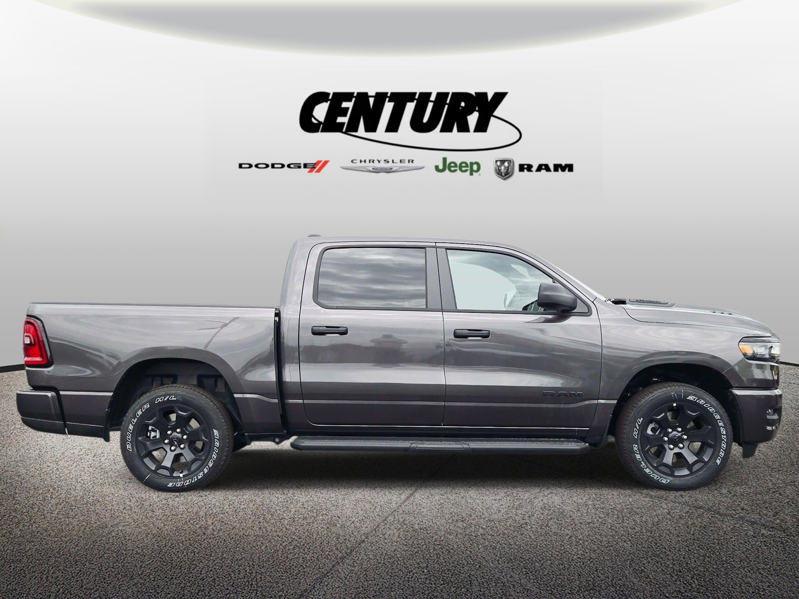 New 2026 RAM 1500 Express AWD/4WD image 2