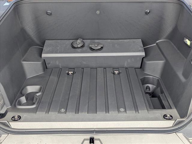New 2026 Chevrolet Silverado EV LT image 15