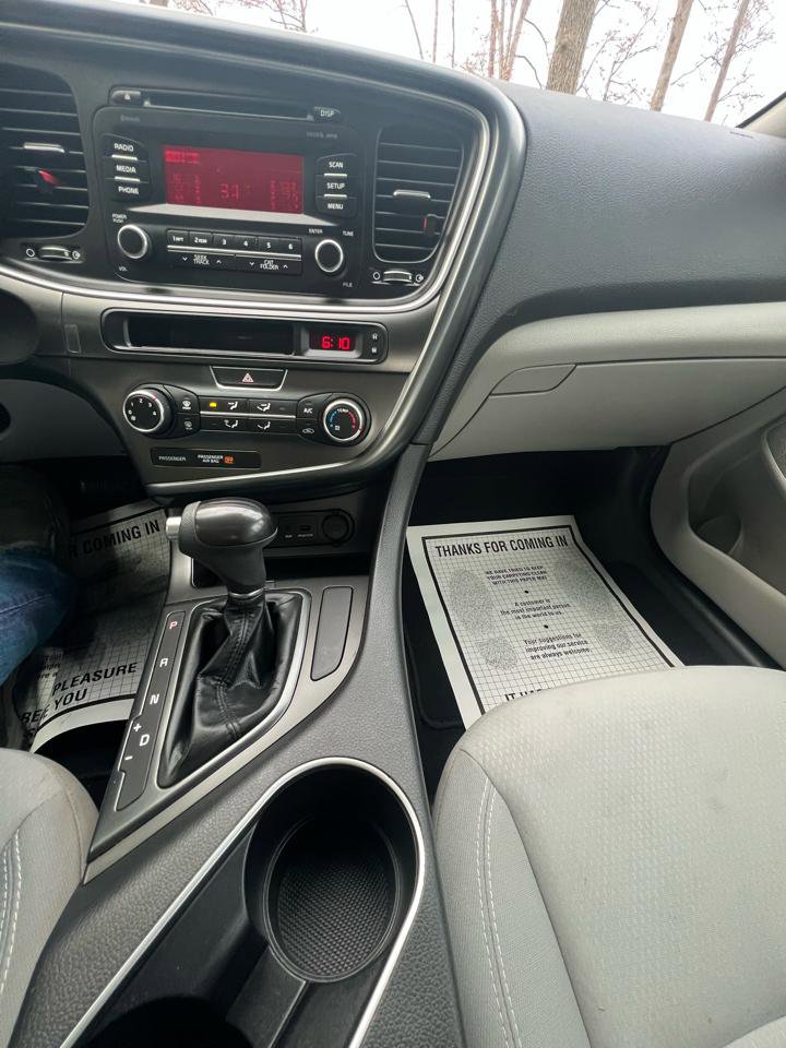 Used 2014 Kia Optima LX image 29