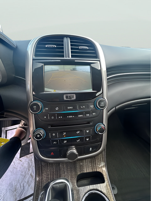 Used 2015 Chevrolet Malibu LT w/ Power Convenience Package FWD image 20