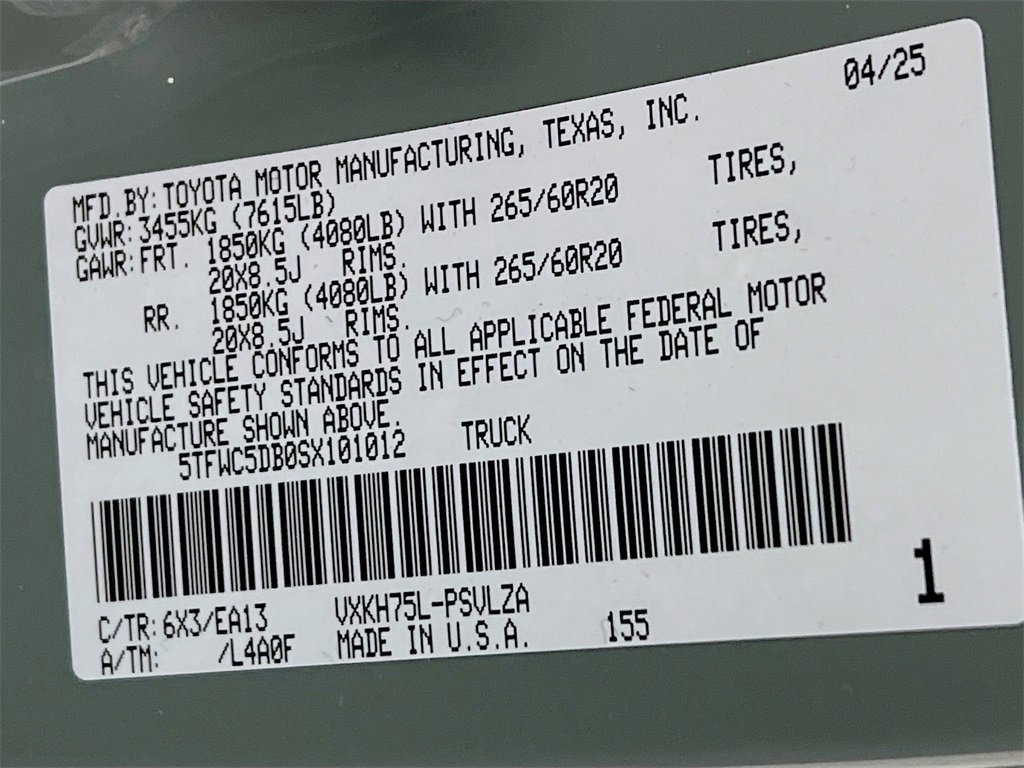 Used 2025 Toyota Tundra Limited image 29