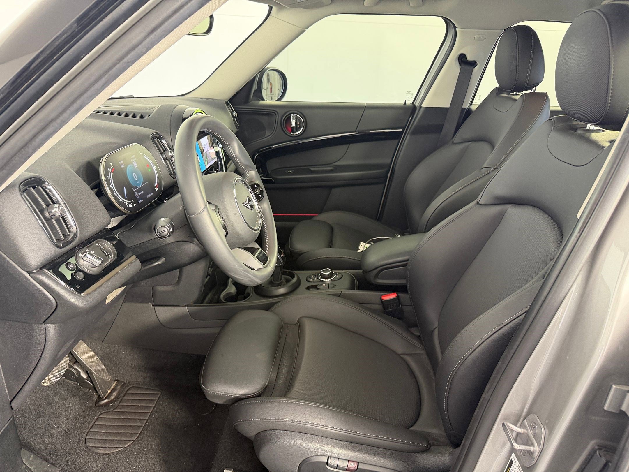 Certified 2024 MINI Cooper Countryman S FWD image 5