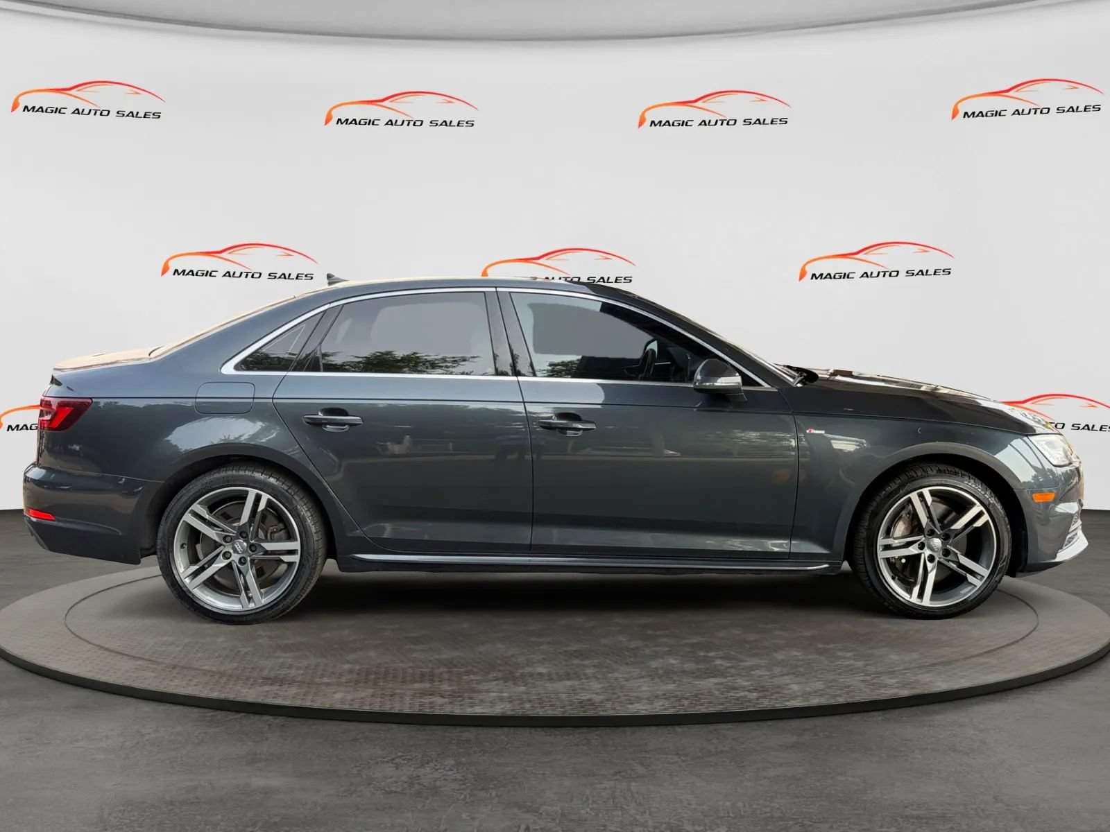 Used 2018 Audi A4 2.0T Premium Plus w/ Premium Plus Package AWD/4WD image 6