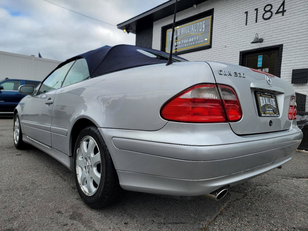 Used 2003 Mercedes-Benz CLK 320 Cabriolet image 3