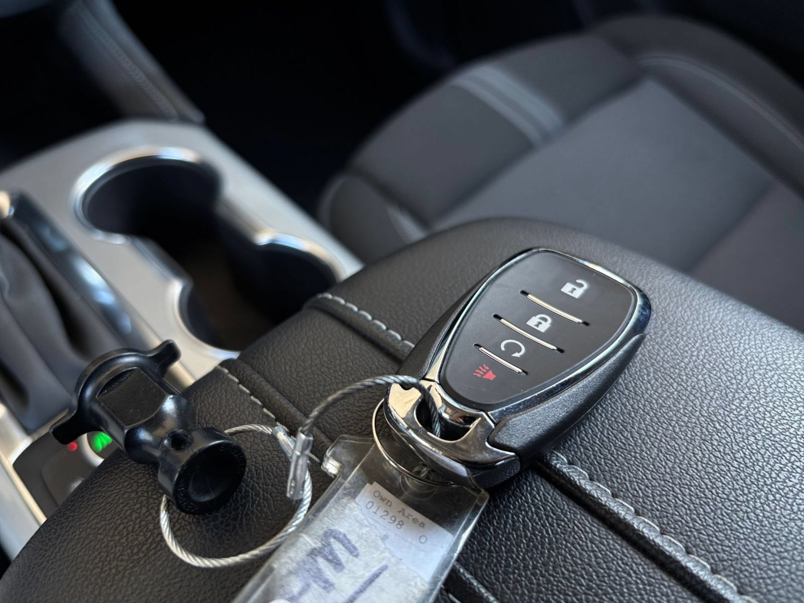 Used 2025 Chevrolet Blazer LT FWD image 25