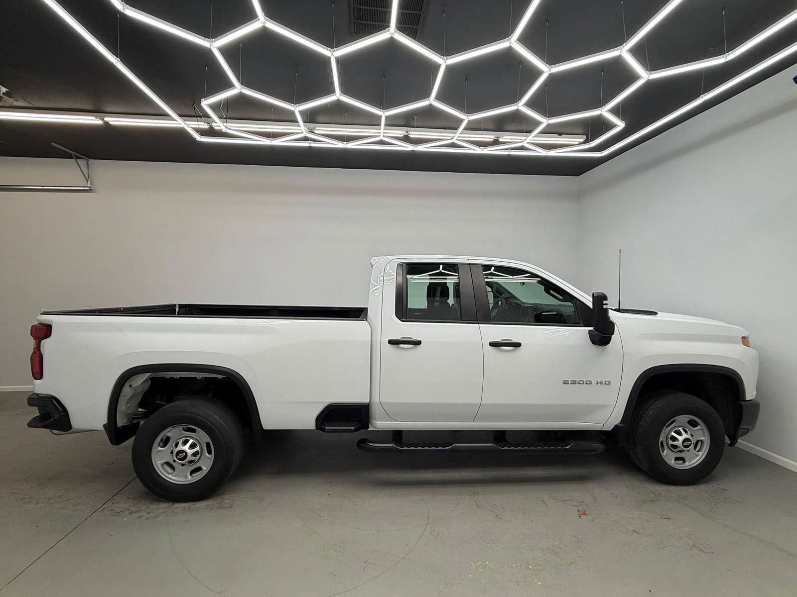 Used 2020 Chevrolet Silverado 2500 W/T w/ WT Fleet Convenience Package image 9