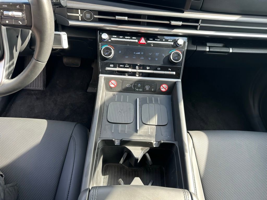 Used 2026 Hyundai Santa Fe SEL image 21