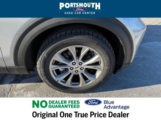 Used 2022 Ford Explorer XLT w/ Equipment Group 202A AWD/4WD image 40