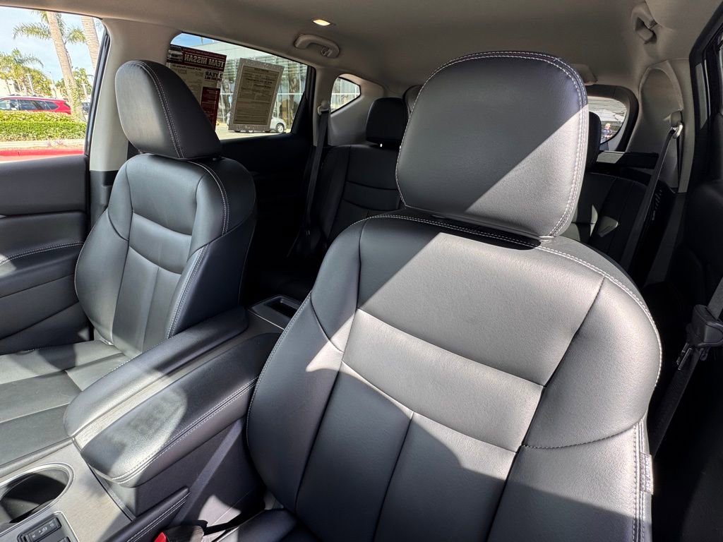 Certified 2024 Nissan Murano SV w/ SV Midnight Edition Package image 13