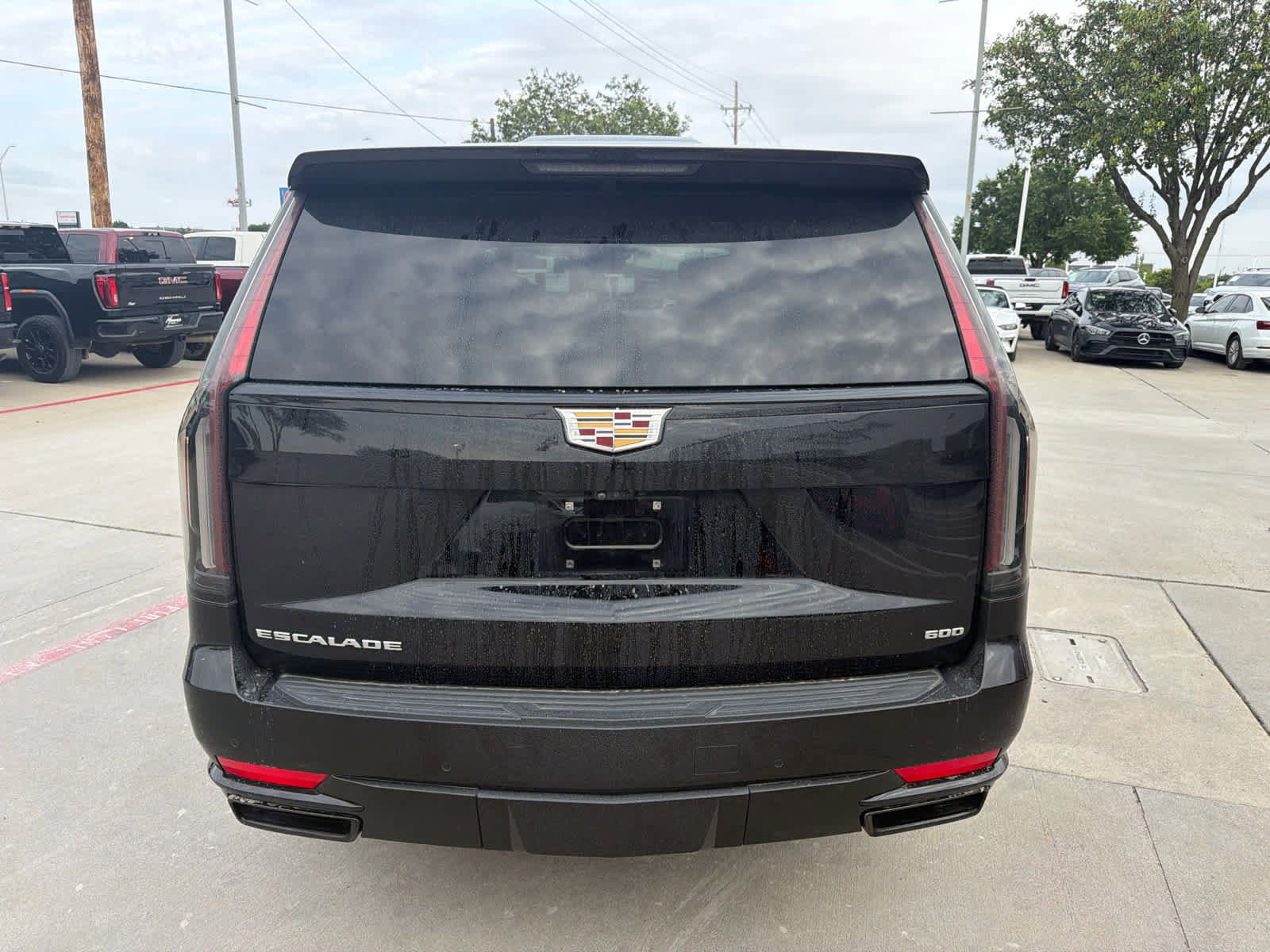 Used 2021 Cadillac Escalade Sport Platinum w/ Heavy-Duty Trailer Package AWD/4WD image 3