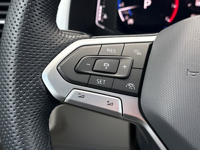 Used 2021 Volkswagen Atlas SEL Premium image 36