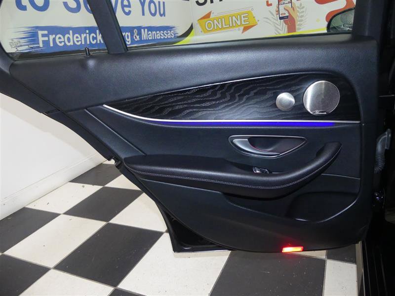 Used 2022 Mercedes-Benz E 350 4MATIC image 27