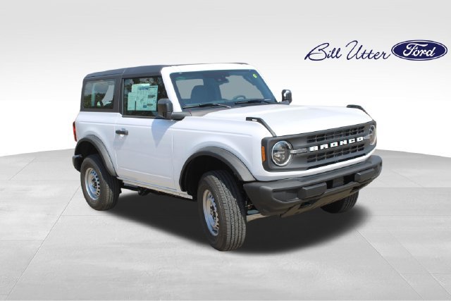 New 2026 Ford Bronco 2-Door AWD/4WD image 2