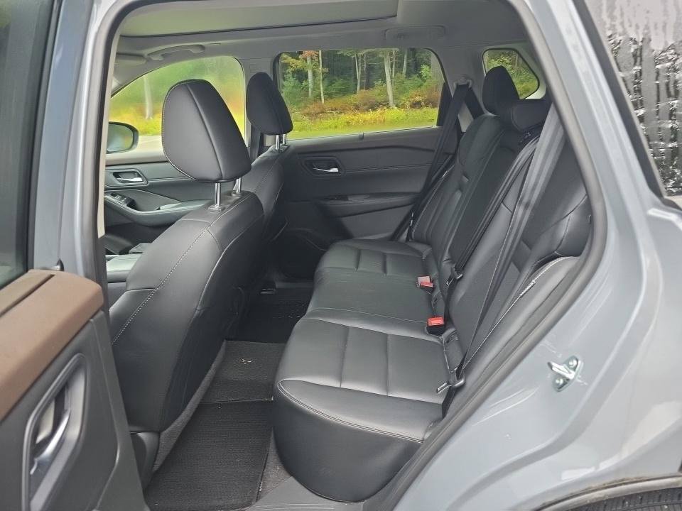 Certified 2023 Nissan Rogue SL w/ SL Premium Package AWD/4WD image 13