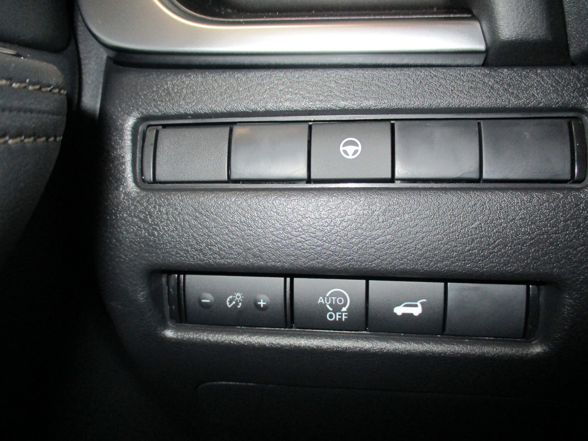 New 2026 Nissan Rogue SV w/ Cold Weather Package image 22