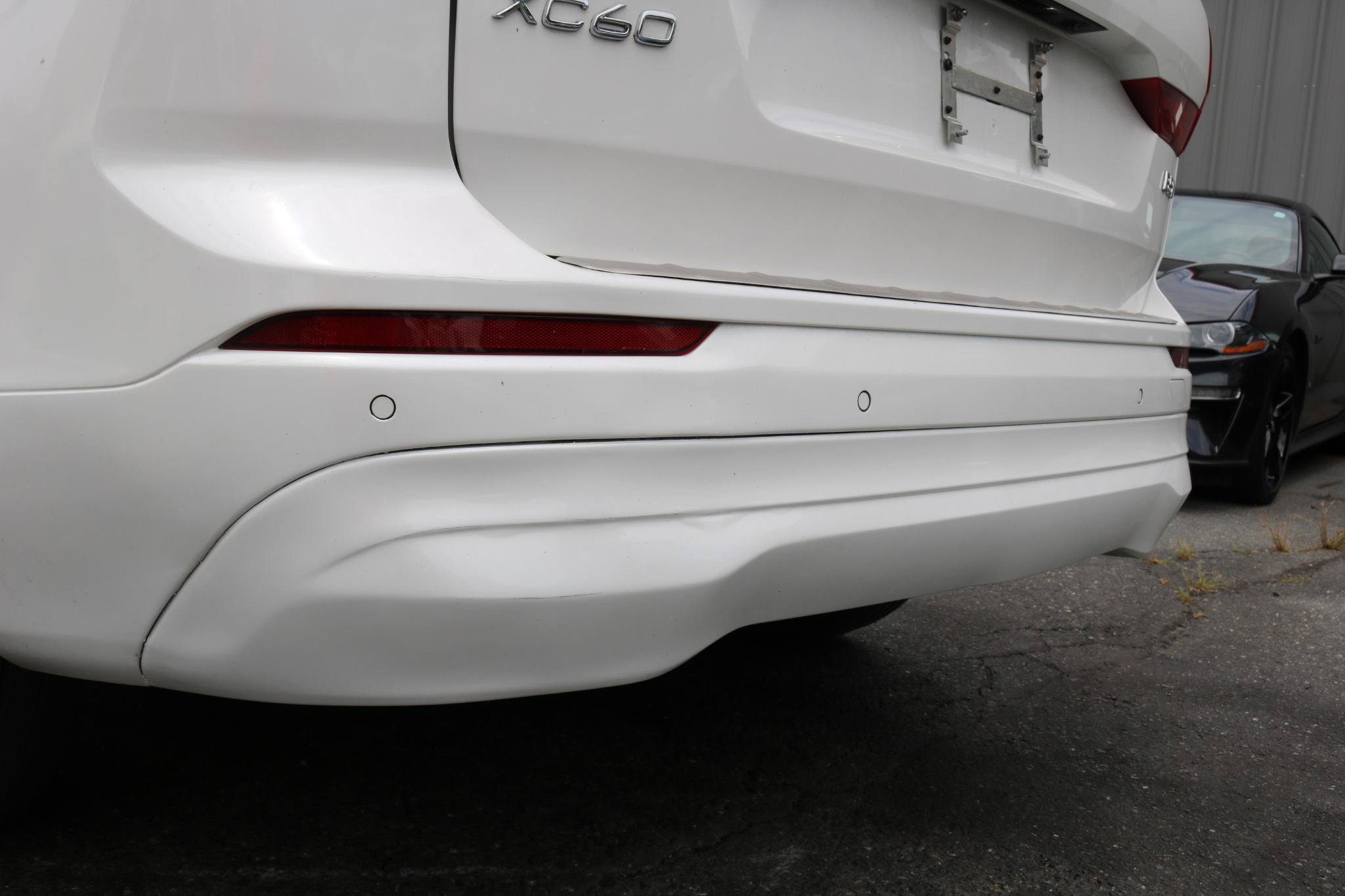 Used 2022 Volvo XC60 B5 Momentum AWD/4WD image 12