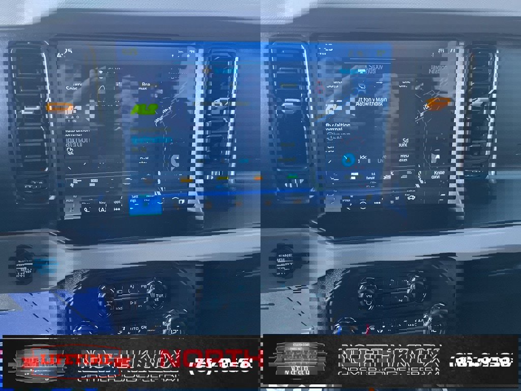 Used 2021 Ford Bronco Badlands image 9