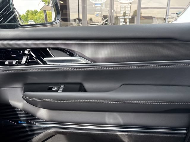New 2026 Jeep Grand Wagoneer Summit w/ Premium Group III AWD/4WD image 26
