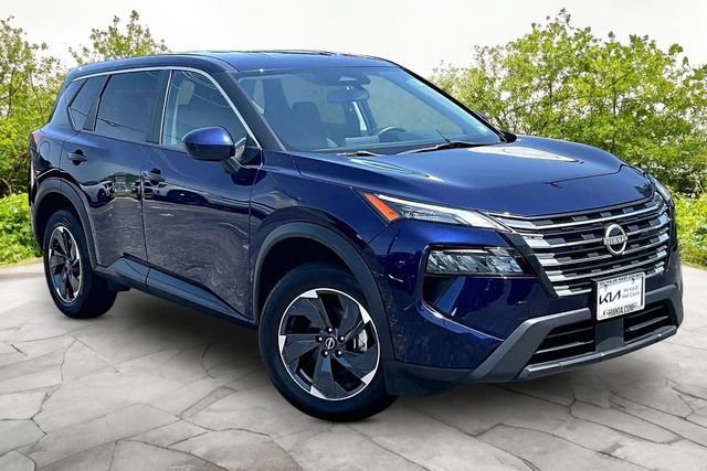 Used 2024 Nissan Rogue SV AWD/4WD image 10